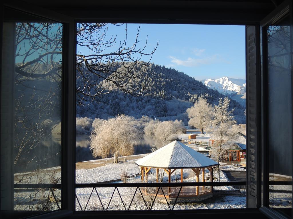 Hotel Bellevue Chambon-sur-Lac Room photo